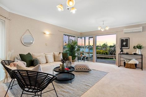 Photo of property in 20 Meadowviews Drive, Welcome Bay, Tauranga, 3112