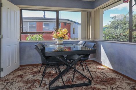 Photo of property in 8 Mcvie Road, Huntly, 3700