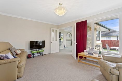 Photo of property in 644 Springs Road, Prebbleton, 7604