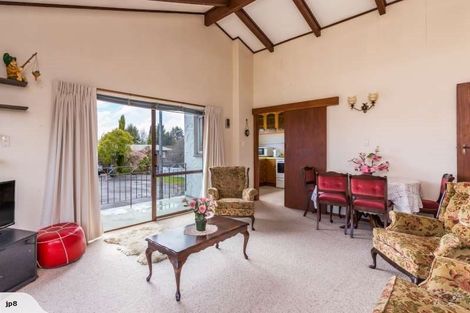 Photo of property in 15 Hilden Place, Hilltop, Taupo, 3330