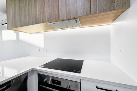 Photo of property in 2/34 Vagues Road, Northcote, Christchurch, 8052