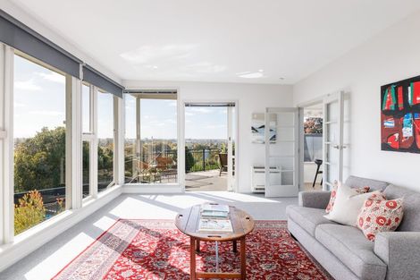 Photo of property in 21a Crichton Terrace, Cashmere, Christchurch, 8022
