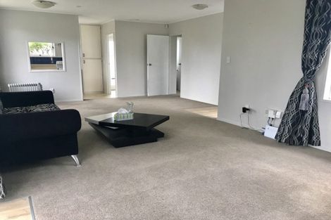 Photo of property in 177a Don Buck Road, Massey, Auckland, 0614