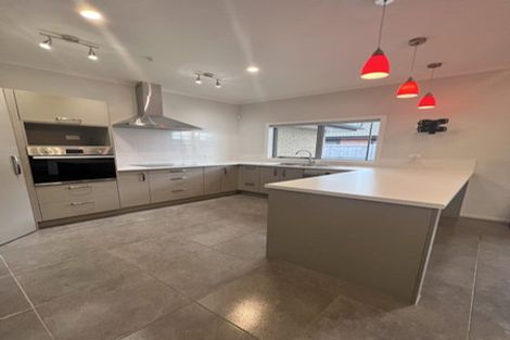 Photo of property in 7 Southbrook Close, Glenview, Hamilton, 3206