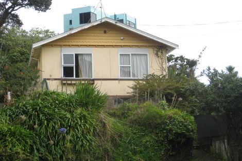 Photo of property in 54 Pioneer Road, Moturoa, New Plymouth, 4310