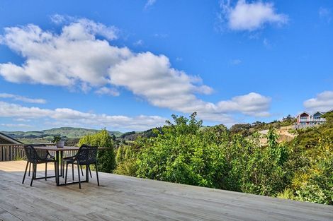 Photo of property in 10 Topsail Way, Whitby, Porirua, 5024