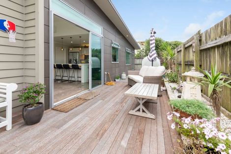 Photo of property in 3 Ngati Huia Place, Waitarere Beach, Levin, 5510