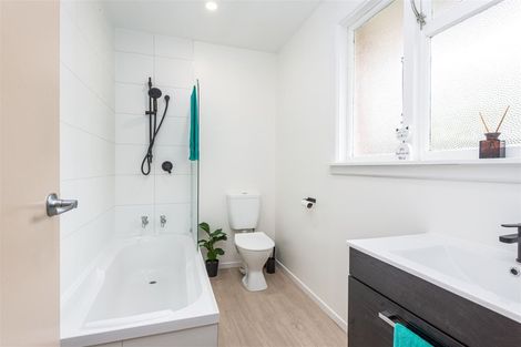 Photo of property in 132 Otaki Street, Kaiapoi, 7630