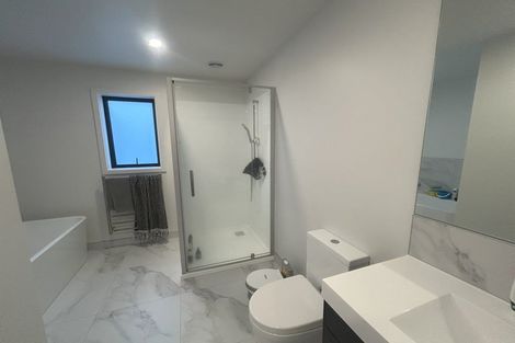 Photo of property in 42 Koreke Close, Kenepuru, Porirua, 5022