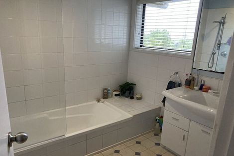 Photo of property in 21a Jelas Road, Red Beach, 0932