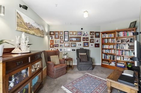 Photo of property in 2b/22 Telford Terrace, Oriental Bay, Wellington, 6011