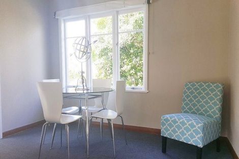 Photo of property in 27 Carey Street, Maeroa, Hamilton, 3200