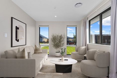 Photo of property in 12 Weaver Street, Woodend, 7691