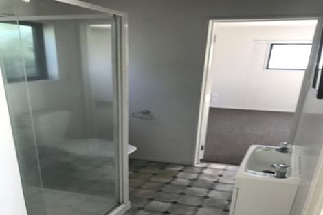 Photo of property in 21 Piko Crescent, Riccarton, Christchurch, 8041