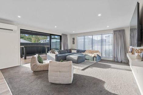 Photo of property in 64 Heathfield Drive, Mosgiel, 9024