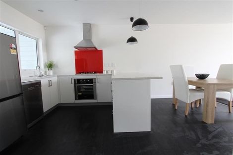 Photo of property in 5u2 Edgecumbe Street, Whitiora, Hamilton, 3200