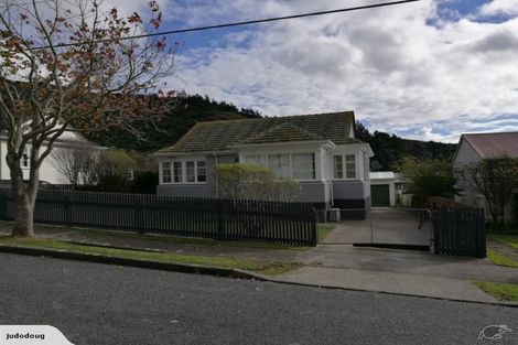 Photo of property in 32 Judd Crescent, Naenae, Lower Hutt, 5011