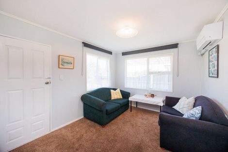 Photo of property in 35 Shortt Street, Foxton Beach, Foxton, 4815