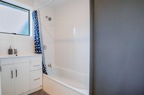 Photo of property in 1/21b Mildmay Road, Henderson, Auckland, 0610