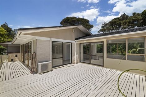 Photo of property in 17 Kororo Street, Northcote, Auckland, 0627