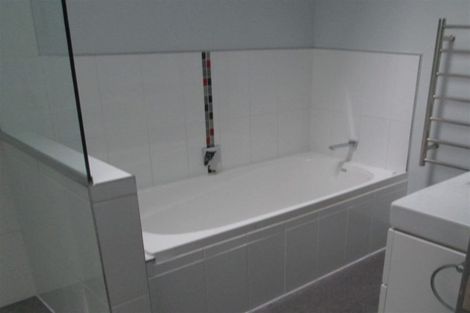 Photo of property in 10a Henley Close, Rolleston, 7614