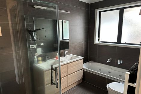 Photo of property in 60 Mataroa Crescent, Flagstaff, Hamilton, 3210
