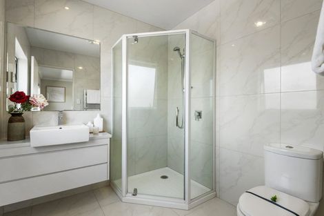 Photo of property in 116 Glendhu Road, Bayview, Auckland, 0629