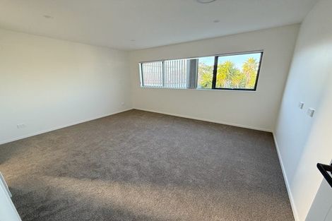 Photo of property in 147 Weatherly Road, Torbay, Auckland, 0630