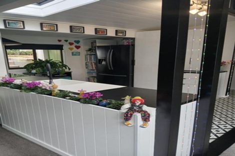 Photo of property in 102 Pohutukawa Avenue, Ohope, 3121