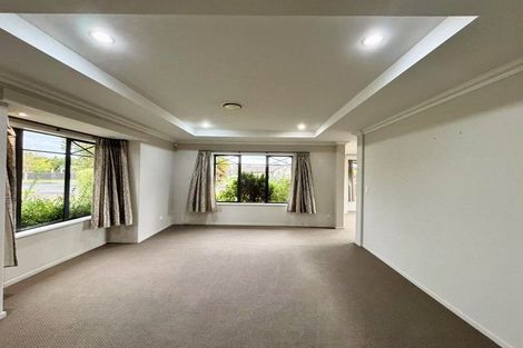 Photo of property in 16 Somerton Drive, Huntington, Hamilton, 3210