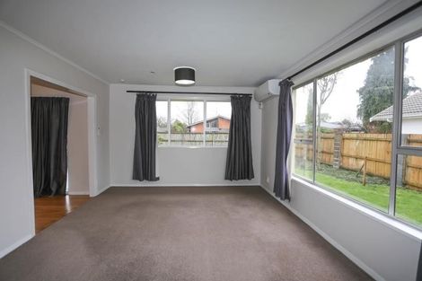 Photo of property in 6a Mendip Place, Casebrook, Christchurch, 8051