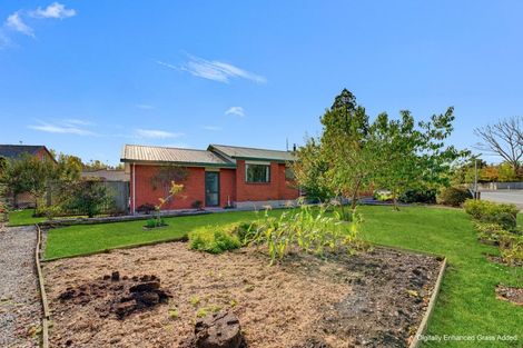 Photo of property in 47 Mckenzie Street, Geraldine, 7930
