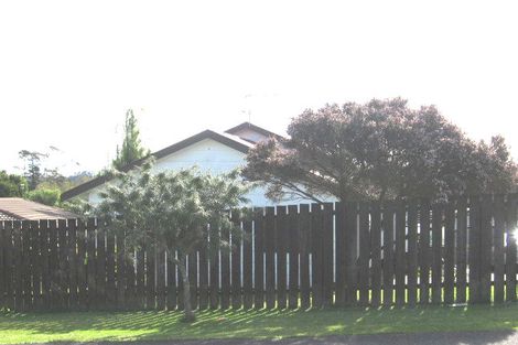 Photo of property in 23 Hinerau Street, Henderson, Auckland, 0612