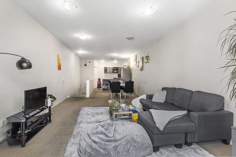 Photo of property in Luxford Villas, 111/72 Herald Street, Berhampore, Wellington, 6023