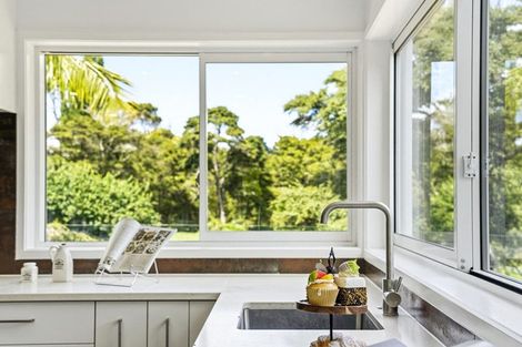 Photo of property in 14 Landing Drive, Albany, Auckland, 0632