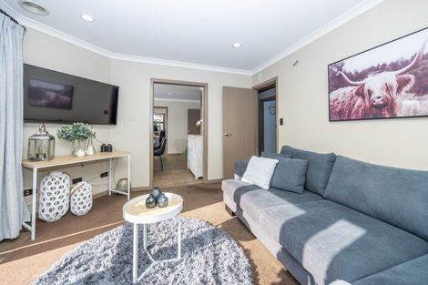 Photo of property in 4 Tarrango Way, Rototuna, Hamilton, 3210