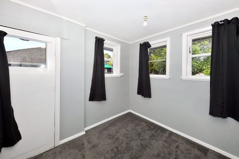 Photo of property in 34 Attlee Crescent, Bryndwr, Christchurch, 8053