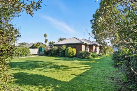 Photo of property in 37 Courage Road, Amberley, 7410