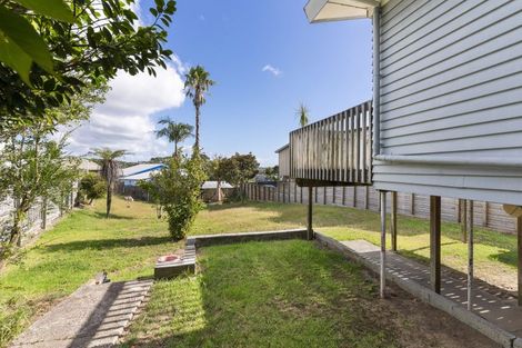 Photo of property in 83 Matipo Road, Mairangi Bay, Auckland, 0630