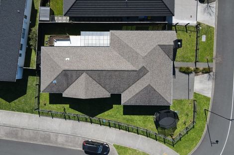 Photo of property in 1 Kaaka Street, Cambridge, 3434