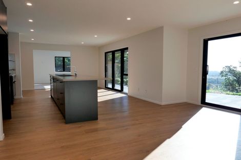 Photo of property in 174 Winara Avenue, Waikanae, 5036