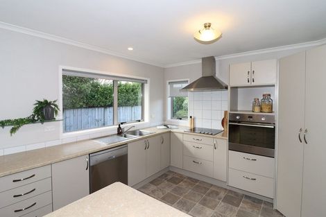 Photo of property in 29 Armstrong Avenue, Carterton, 5713