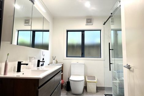 Photo of property in 72f Hazlewood Avenue, Karori, Wellington, 6012