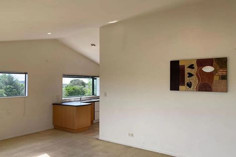 Photo of property in 6/76 Target Road, Totara Vale, Auckland, 0629