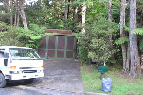 Photo of property in 35 Sylvan Avenue, Titirangi, Auckland, 0604