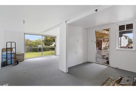 Photo of property in 15 Carlyle Street, Te Aroha, 3320