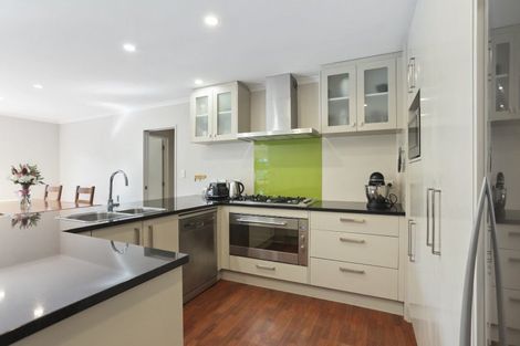 Photo of property in 9 Buttercup Place, Waimauku, 0812