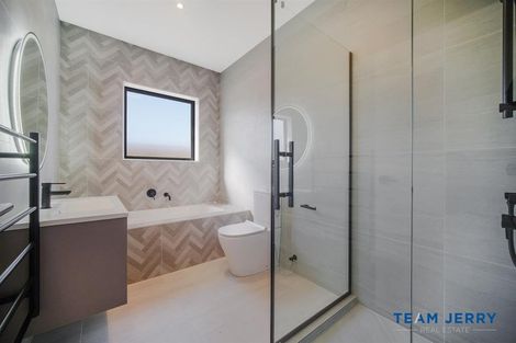 Photo of property in 45 Tributary Parade, Karaka, 2113