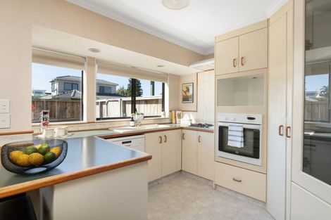 Photo of property in 22 Wells Avenue, Mount Maunganui, 3116