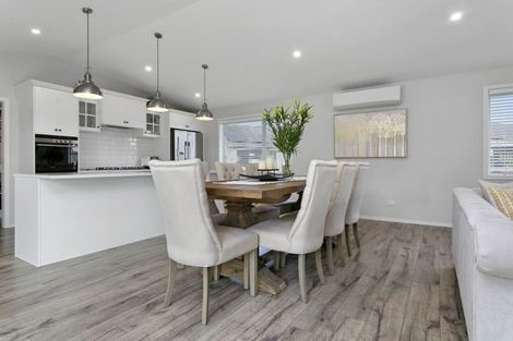 Photo of property in 9 Mike Smith Drive, Cambridge, 3434